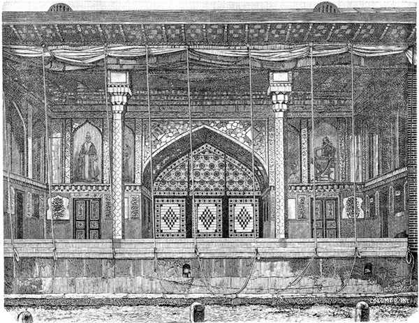 Сцена в Сардарском дворце
